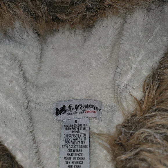 Jacket - Picture 3 of 4